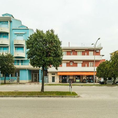 Appartamento A Pochi Passi Dal Mare Caorle Exteriör bild