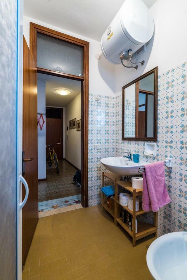 Appartamento A Pochi Passi Dal Mare Caorle Exteriör bild